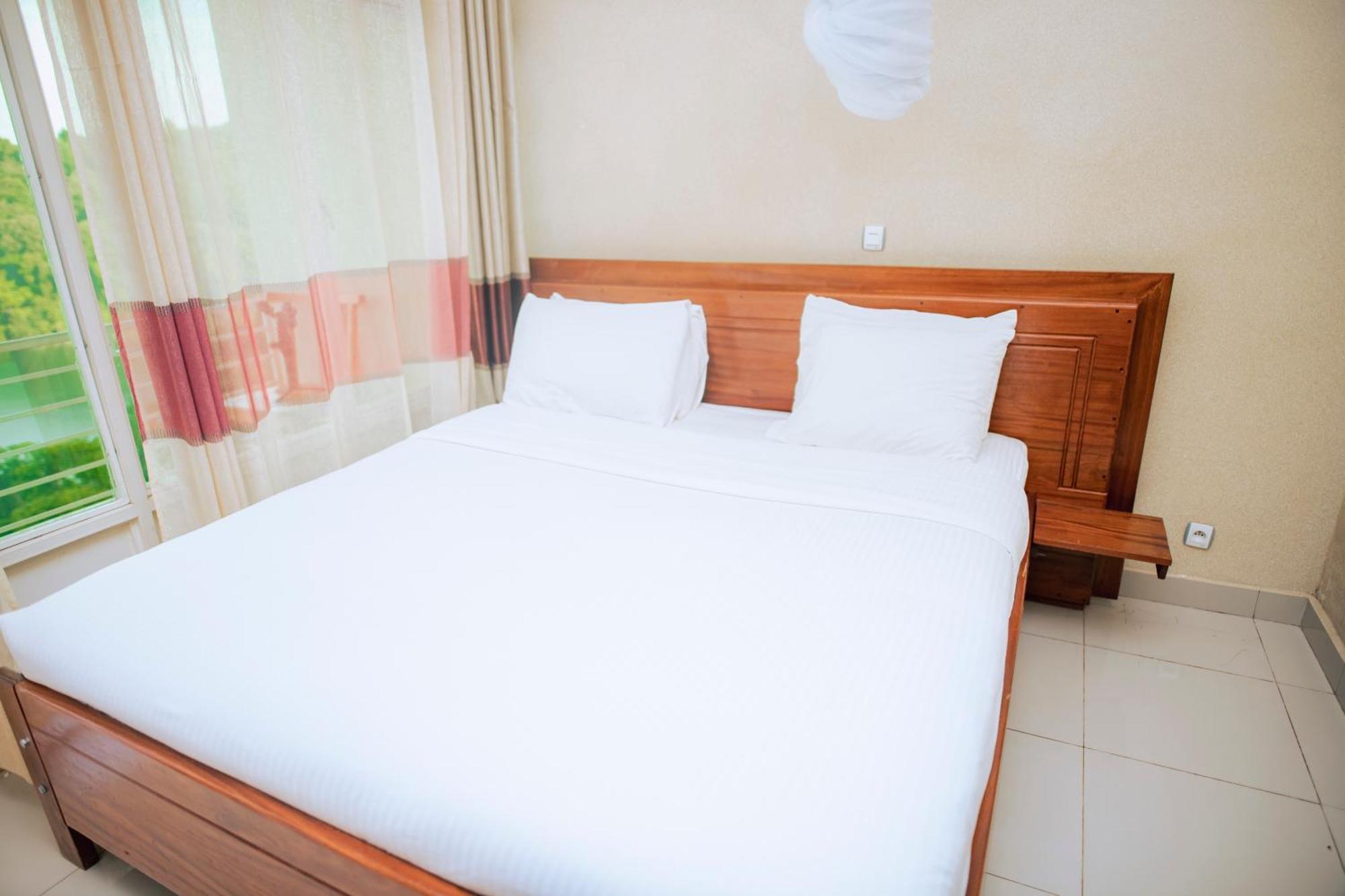 Peace Guest House Muhari ภายนอก รูปภาพ