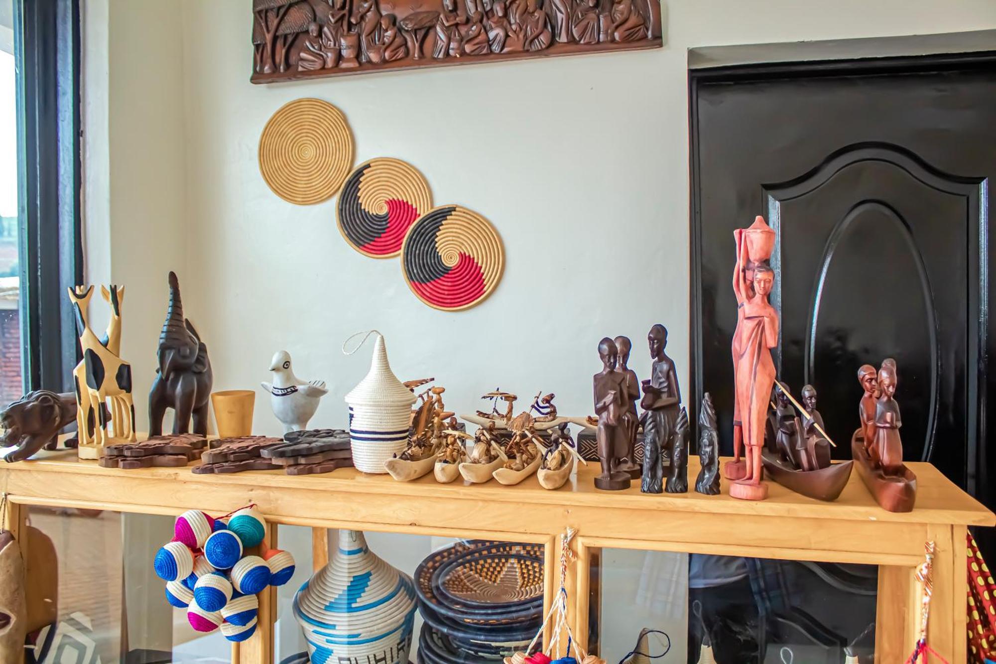 Peace Guest House Muhari ภายนอก รูปภาพ